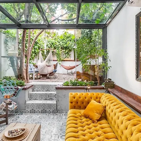 House Of Soul & Triplex With A Winter Garden Istanbul